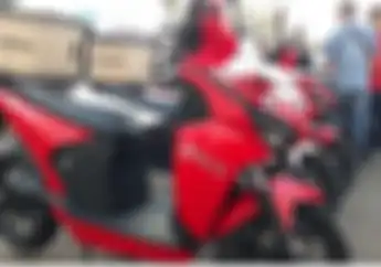 Catat, Pemilik Motor Listrik Bisa Pakai SIM C Asal Sesuai dengan Aturan Ini