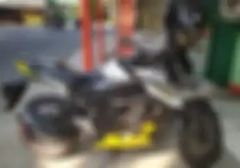Bikers Mendadak Galau, Harga Baru Dibanderol Rp 27 Jutaan, Suzuki Bandit Bekas Dijual Pemiliknya Cuma Rp 13 Jutaan   