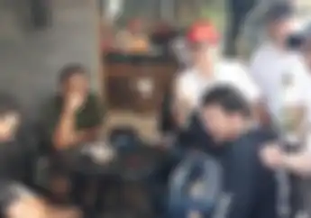 Bikin Heboh! Artis Tora Sudiro Didatangi Petugas Samsat Saat Naik Moge, Motornya Nunggak Pajak?