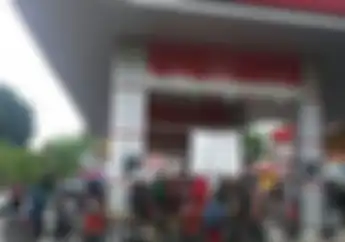 Terbongkar Begini Alasan Pertamina Belum Turunkan Harga Bensin Walaupun Harga Minyak Dunia Anjlok