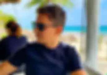 Ngikutin Kelakuan Pembalap MotoGP Ini, Video Jorge Lorenzo Ngegas Tuk-tuk, Ini Komentarnya