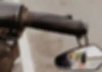 Terbongkar Motor Pakai Spion Jalu Atau Bar End Bisa Lolos Tilang, Begini Alasannya