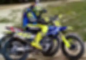 Gak Banyak Omong, Valentino Rossi Ngegas Bareng Muridnya, Latihan Hadapi Tes Pramusim MotoGP Sepang