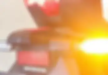 Terjawab Alasan Lampu Sein Motor Warna Kuning, Ini Keunggulannya