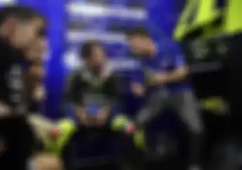 Akrab Banget, Jorge Lorenzo Kasih Wejangan Ke Valentino Rossi di Tes Pramusim MotoGP 2020