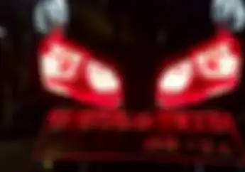 Honda ADV150 Makin Gahar Pasang Paket LED Projie, DRL LED RGB Custom Bisa Diubah 200 mode