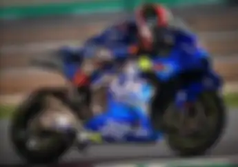 Hasil Tes Pramusim MotoGP 2020 Qatar, Hari Pertama Suzuki Tercepat, Valentino Rossi Dan Marc Marquez Saling Susul.