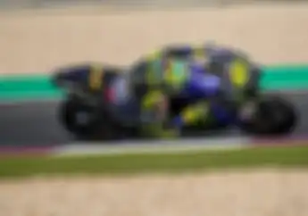 Dasar Valentino Rossi, Tetap Tenang Meski Kecelakaan dan Jadi Pembalap Yamaha Paling Buncit di Tes Pramusim Qatar