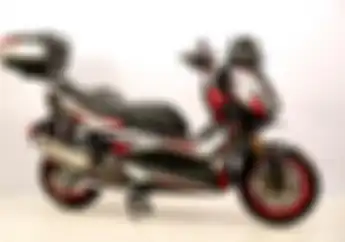 Pantas Dapat Gelar Best Touring Look di Customaxi Makassar, Yamaha XMAX yang Sering Dipakai Turing Ini Modifikasinya Bikin Melongo!