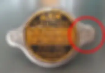 Sambil Isi Waktu #dirumahaja, Yuk Cek Tutup Radiator, Gak Ketahuan Rusak Bisa Bikin Mesin Jebol