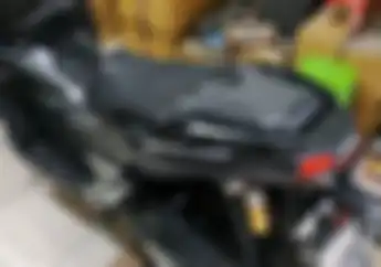 Selain Bikin Tampilan Motor Jadi Lebih Ganteng, Jok Custom Honda ADV150 Ini Juga Jadi Solusi Biar Enggak Jinjit