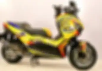 Yamaha XMAX Modifikasi Spek Sultan, Harga Sokbreker Depannya Saja Rp 45 Juta