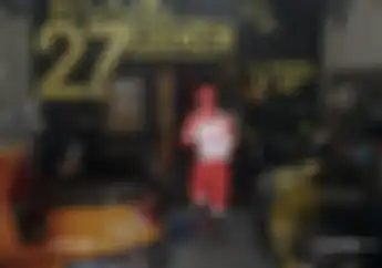 Bisa Ditiru Bengkel Lain, Scooter VIP Semprot Disinfektan Untuk Basmi Corona