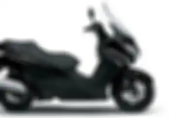 Tampang Sangar dan Cc Besar, Apakah Suzuki Burgman 200 Jauh Lebih Bertenaga dari Yamaha All New NMAX dan Honda PCX 150?