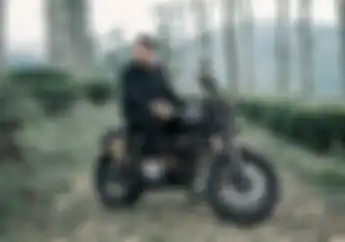 Pakai Motor Custom di Video Klip Terbarunya, Denny Caknan Curhat Jadi Musisi Campur Sari Sampai Hasilkan Rp 1 Miliar