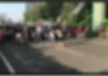 Geger Jalan Raya Diblok untuk Balap Liar di Jam Kerja, Polisi Tangkap 4 Pelaku dan Lainnya Dalam Pengejaran