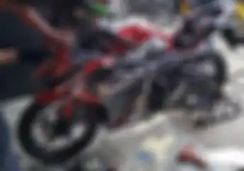 Biar Tetap Kece, Begini Cara Rawat Decal Motor Biar Awet Tidak Pudar
