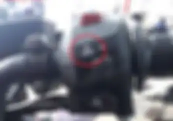 Bikers Simak, Lampu Hazard di Motor Jangan Dinyalakan Saat Hujan, Ini Alasannya
