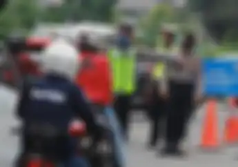 Waspada, Polisi Masih Lakukan Razia PSBB dan SIKM Jakarta Meski Operasi Ketupat Telah Berakhir, Ini Faktanya