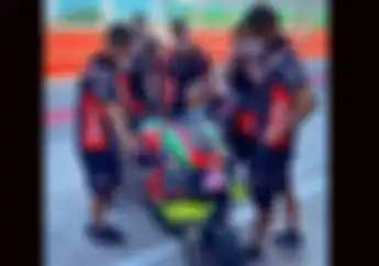 Bukan Tes Sembarangan, Aleix Espargaro Ngegas Motor MotoGP Aprilia RS-GP di Sirkuit MIsano, Kayak Baru Naik Aja