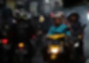 Gak Main-main, Naik Motor Lupa Nyalakan Lampu di Siang Hari Langsung Dipenjara