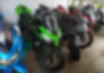 Pahe Serbu Motor 2 Silinder Ninja 250 dan R25 Tidak Sampai Rp 20 Juta 