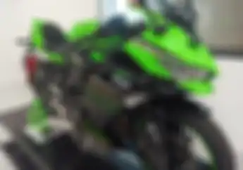 Pre-Order Selesai, Kapan Kawasaki Ninja ZX-25R 250 4 Silinder Ada di Dealer?