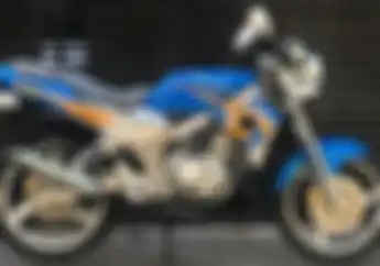Masih Diplastikin Harga Motor 2-Tak Kawasaki Ninja 150 R Tembus Rp 90 Jutaan, Orisinal atau Restorasi?