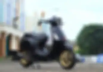 Modifikasi Vespa Sprint Notte, Banyak Part Hedon, Tampang Kalem Tapi Mesin Bengis