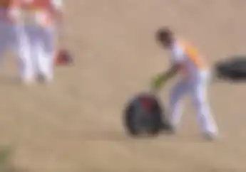 Merinding, Video Kecelakaan Stefano Manzi di FP1 Moto2 Spanyol 2020, Motor Terbelah Dua!