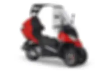 Gak Kehujanan dan Fitur Mirip Mobil, Berapa Sih Harga Motor Ini?