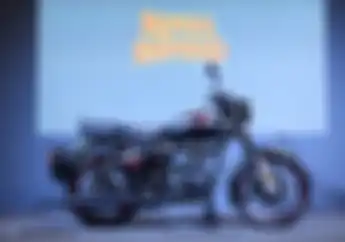 Wuih, Royal Enfield Classic 500 Stealth Black Edition Dirilis, Pakai Kelir Hitam Doff Jadi Makin Sangar
