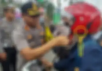 Kenapa Helm Sudah Ada Logo SNI Tetap Ditilang Polisi? Ini Jawabannya