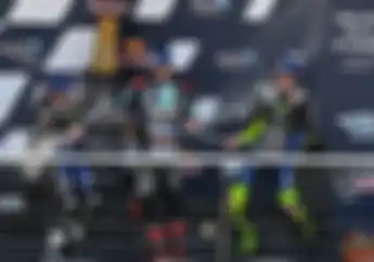 Selebrasi Rossi Podium di MotoGP Andalusia 2020, Plek di Tempat Sama
