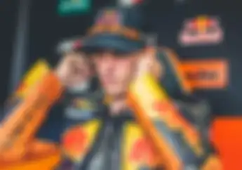 Dituduh Pakai Ban Gaib, Pembalap KTM Pol Espargaro Akhirnya Buka Suara