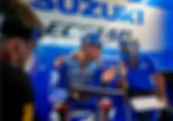 Belum Mau Dioperasi, Alex Rins Keluhkan Sakit Yang Luar Biasa di FP2 MotoGP Sirkuit Brno Ceko 2020