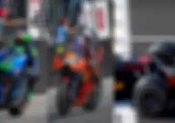 Angka 33 Bergema di Udara! Bikin Heboh MotoGP dan F1 Sekaligus