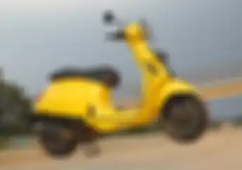 Modifikasi Vespa Primavera Kuning Mentereng, Tampang Klasik Menipu