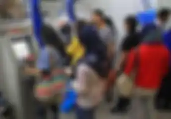 Serbu ATM Cek Saldo Tabungan Anda Jokowi dan Erick Tohir Sudah Kasih Bocoran Kapan Bantuan Corona Cair, Hore Beli Motor Baru