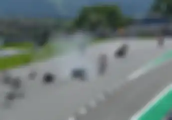 Video Pembalap Indonesia Andi Gilang Kecelakaan Parah di Sirkuit MotoGP Austria 2020, Motornya Ambyar