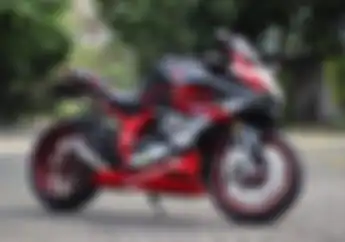 Totalitas Modifikasi Honda CBR250RR, Telan Kaki Ducati Dan Aprilia