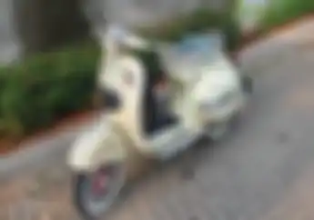 Gokil! Vespa 2-Tak Ini Dijual Seharga 4 Yamaha NMAX Baru, Speknya Bikin Penasaran Bro