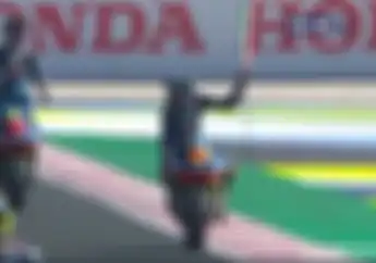 Hasil Moto2 San Marino 2020, Adik Valentino Rossi Yang Tercepat, Pembalap Indonesia Andi Gilang Crash