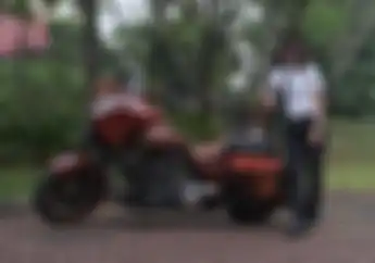 Bongkar Mitos Pilot Pesawat Doyan Naik Motor, Ini Penjelasannya