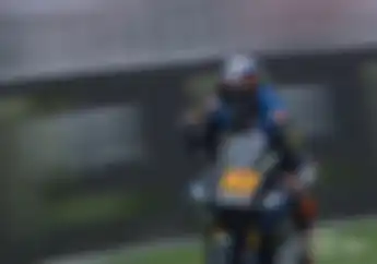 Hasil Moto2 Catalunya 2020, Adik Valentino Rossi Juara, Pembalap Indonesia Andi Gilang Finis Segini