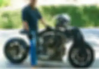 Breaking News! Eddie Van Halen Gitaris Legendaris Music Rock Tutup Usia, Ternyata Koleksi Motor Custom Bro