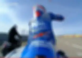 Motor Juara MotoGP Aragon 2020 Alex Rins Mogok Habis Bensin, Rupanya Tangkinya Mirip Motor Matic