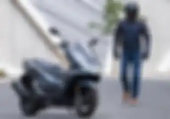 Bocor Foto Honda PCX 2021, Mesin 4 Klep dan Kontrol Traksi Seperti Yamaha NMAX