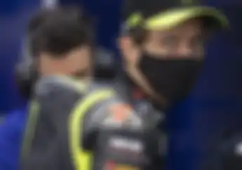 Valentino Rossi Tegaskan Pembekuan Mesin Bukan Alasan Bagi Yamaha