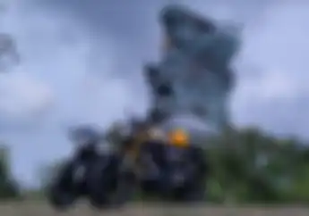 Keren, Bikers Yamaha XSR 155 Riding Sambil Eksplorasi Tempat Wisata